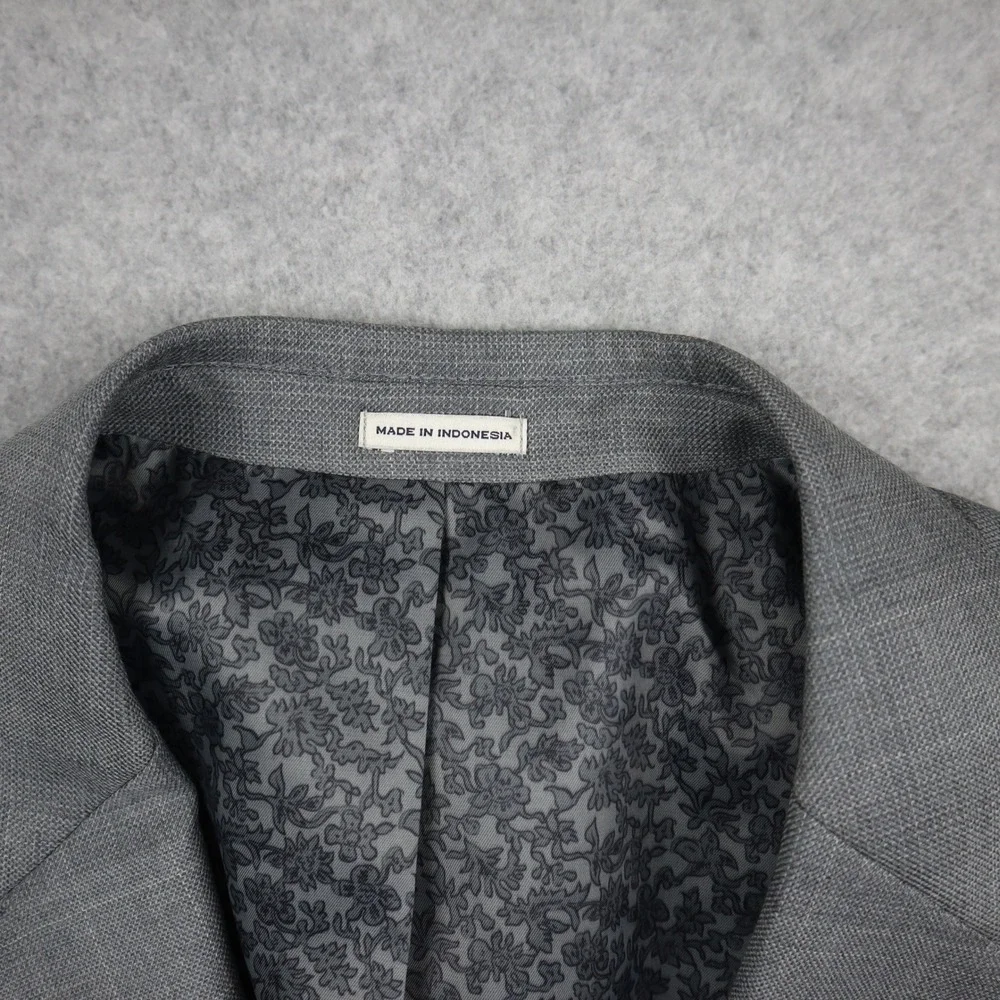 Joseph Abboud this sophisticated